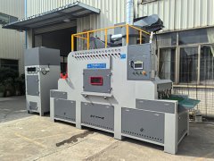 输送式自动喷砂机:金属表面处理新体验