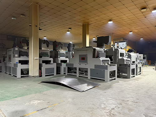 玻璃加工的高效利器:玻璃板专用自动喷砂机