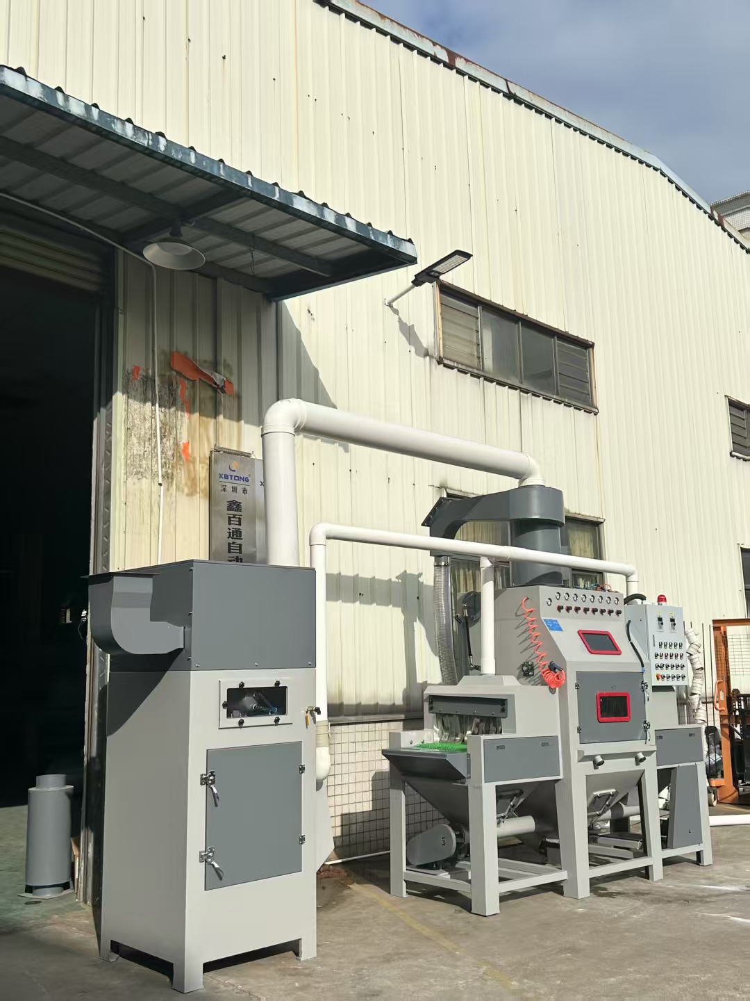 鑫百通XBT600-8A铰龙款自动喷砂机